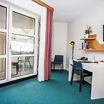 Erbacher Hof, Bistum 4*