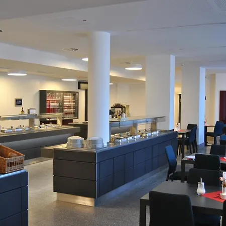 Hotel Erbacher Hof, Bistum 4*