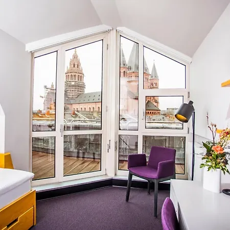 Hotel Erbacher Hof, Bistum Mainz
