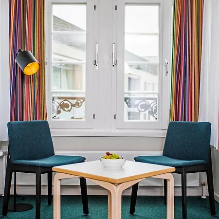 Erbacher Hof, Bistum Hotel