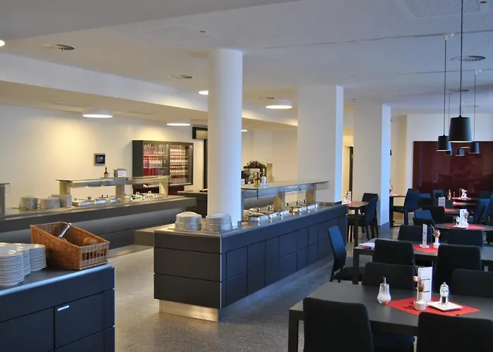 Hotel Erbacher Hof, Bistum 4*