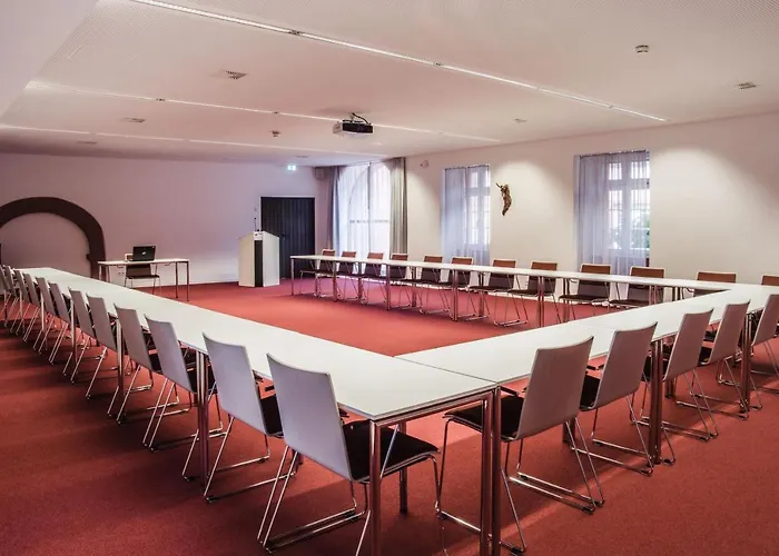 Erbacher Hof, Bistum