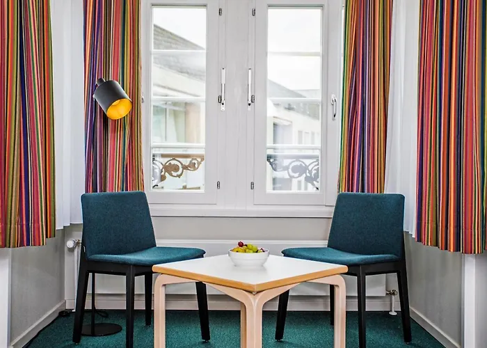 Erbacher Hof, Bistum Hotel