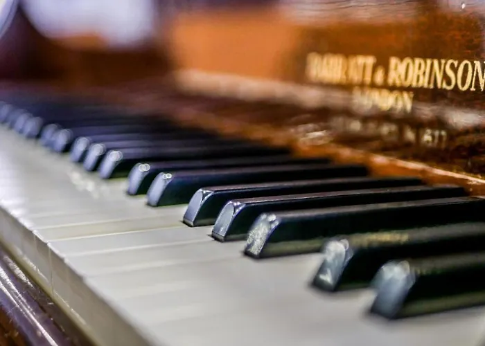 Erbacher Hof, Bistum